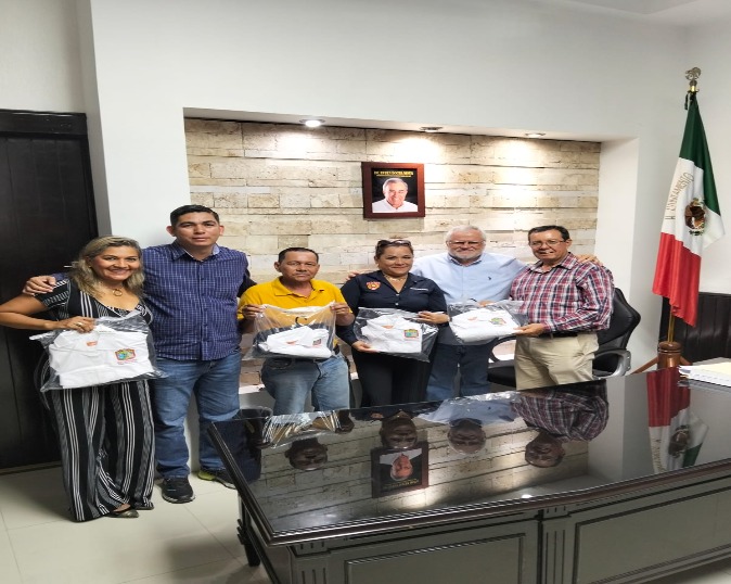 entrega de uniformes
